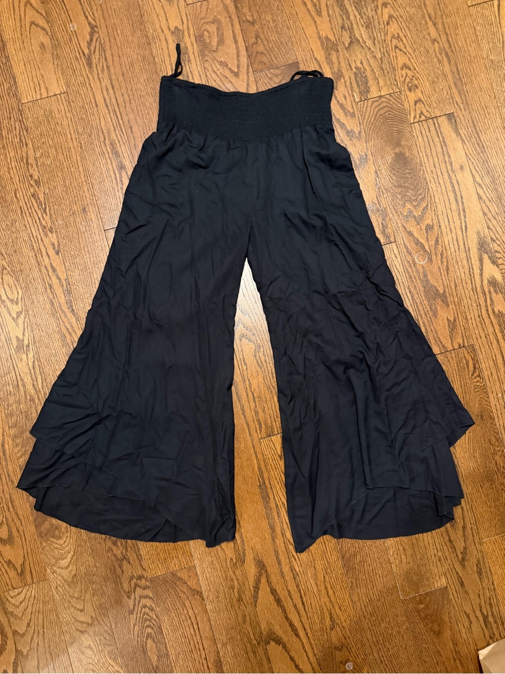 The Pyramid Collection Black Elastic Waist Wide-Leg Pants